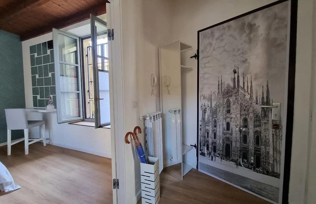 Suite Villa Folli-1